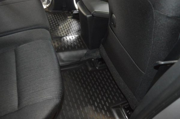 Toyota Hilux D/C Auto 2016-Present TPE Floor Liners