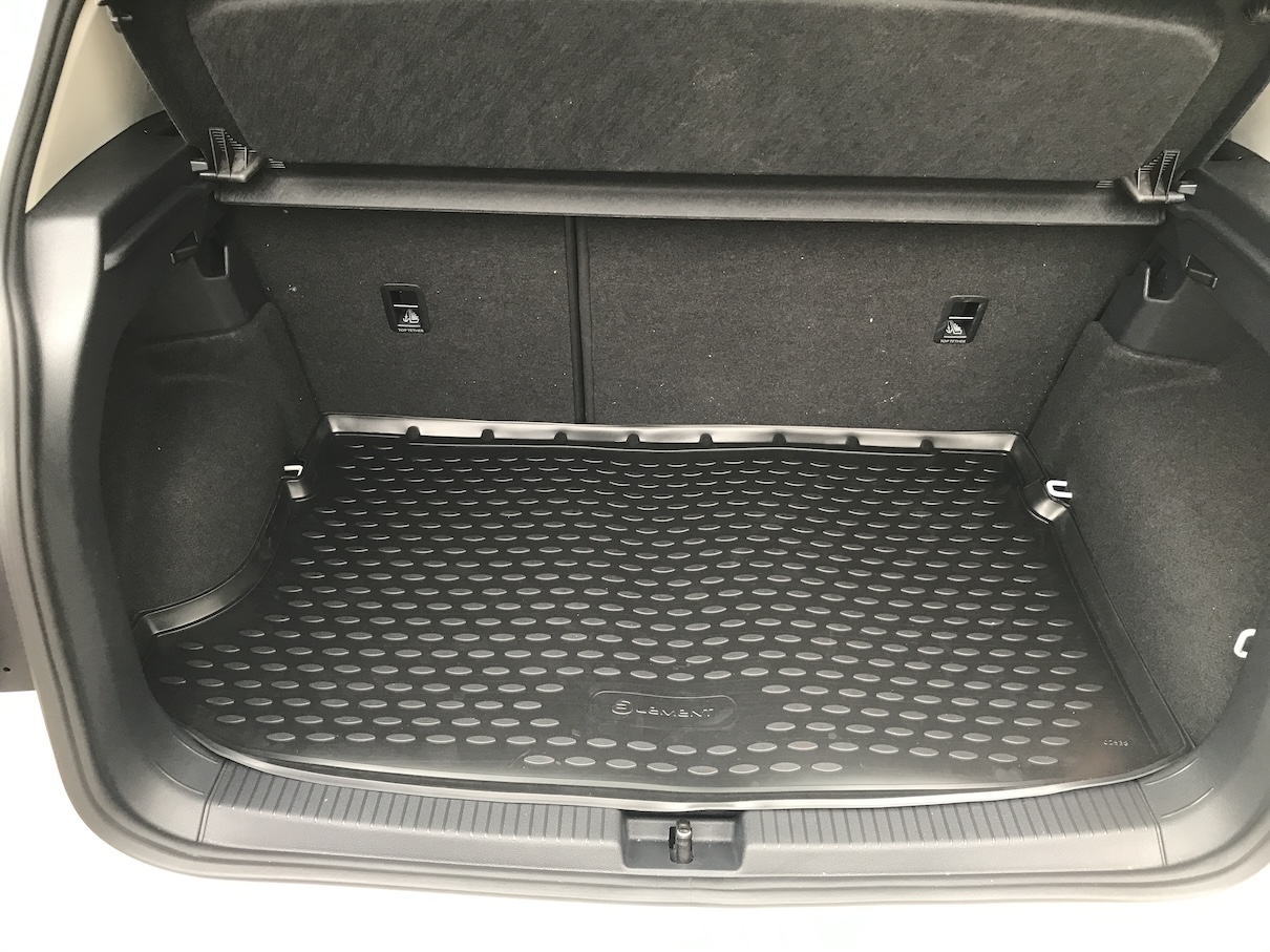vw t-cross the boot mat top