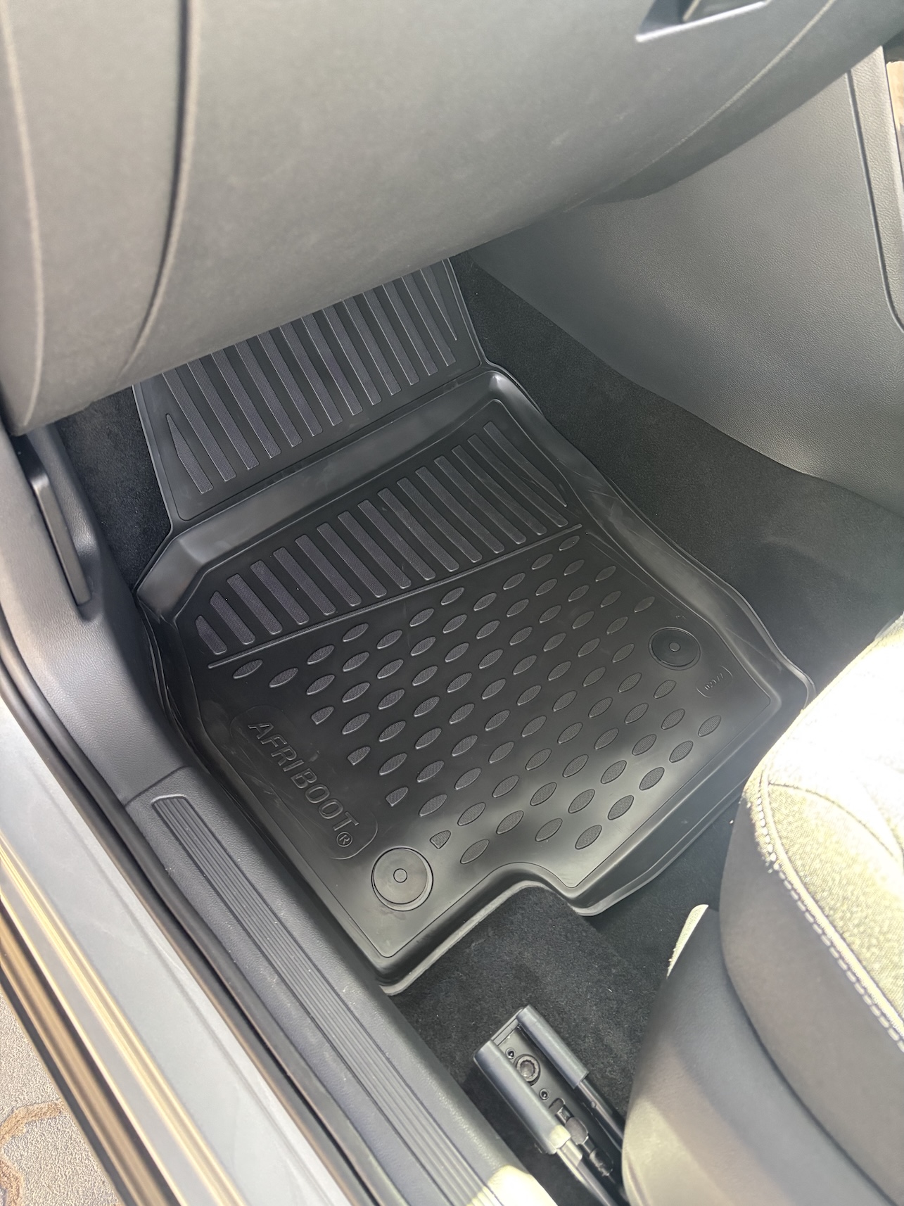 VW T-Cross floor mats