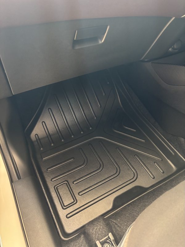 Suzuki Fronx Floor Mats - Image 4