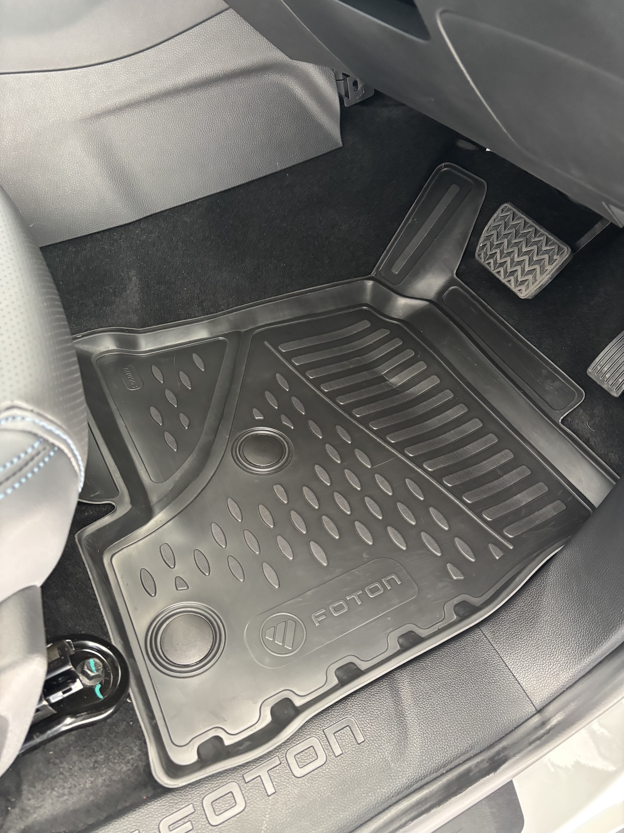 Foton tunland floor mats