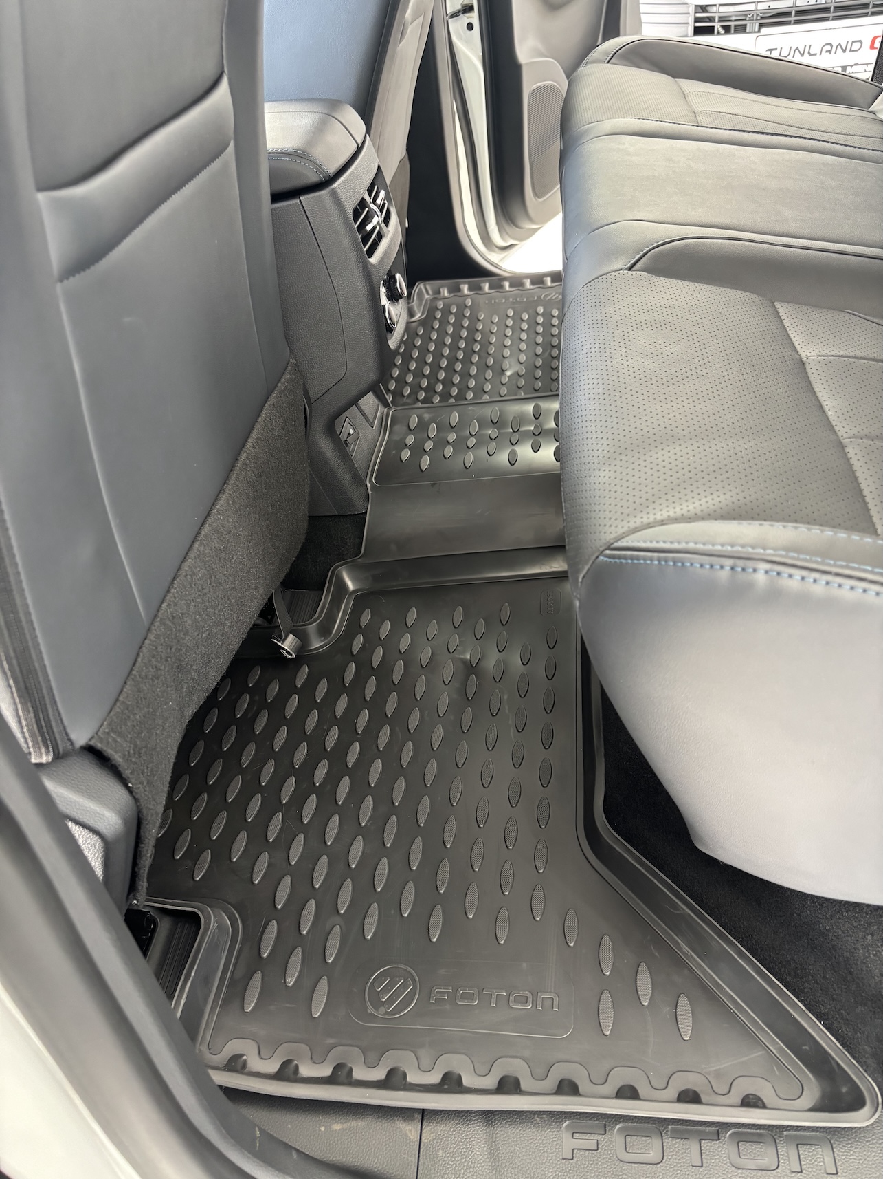 Foton tunland floor mats